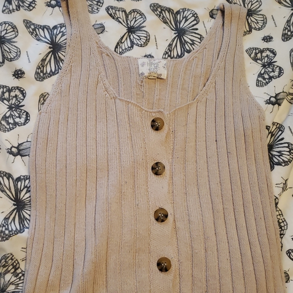 Hippie rose ripped tan tank top🤎